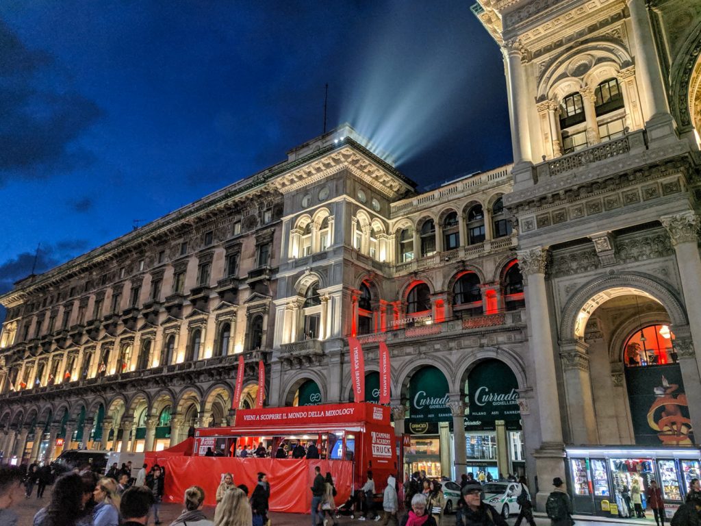 Galleria Vittorio Emanuele II in Milano, Italy (built in 1877) : r